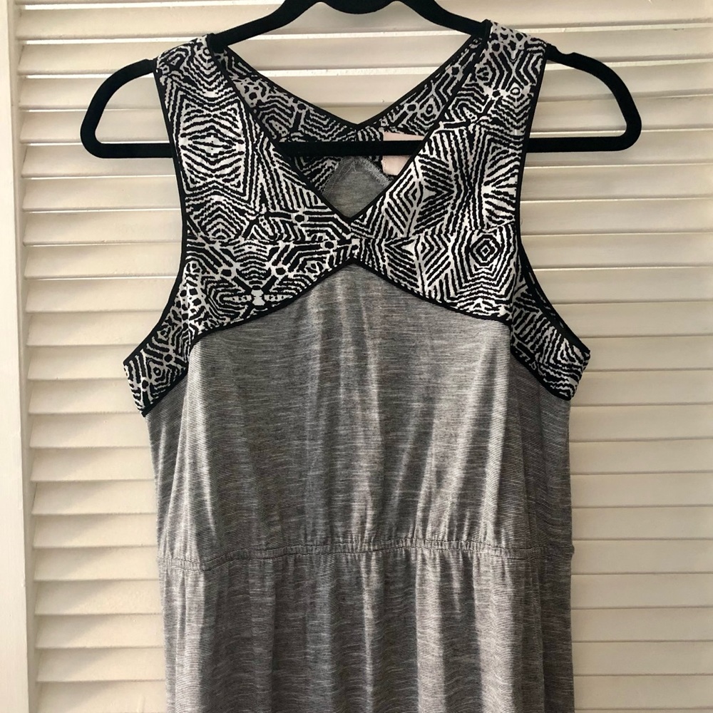 Skies are Blue black and white maxi dress